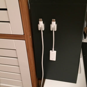 Praktisk holder til Apple USB-C opladerkabel
