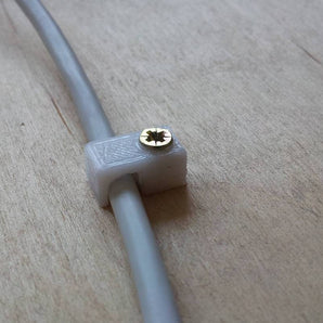 Kabelguide til 5mm ledninger