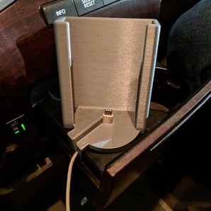 Toyota Sienna Smartphone Kopholder med Kabelstyring