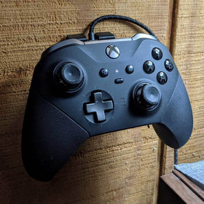 Xbox Elite Series 2 Controller & Opladningsdock Vægmontering