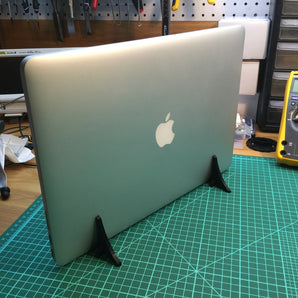 Vertikal Stand til MacBook Pro 15" Retina (18mm)