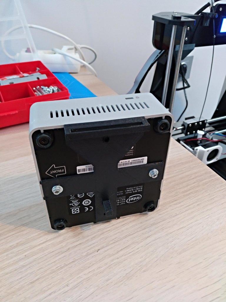 Vægbeslag til Intel NUC