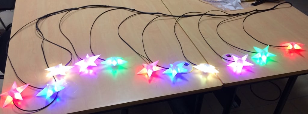 Julestjerne Ornament med Multifarvet LED Lys