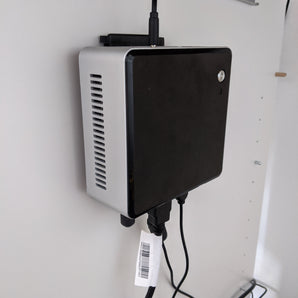 Vægbeslag til Intel NUC (2 dele)
