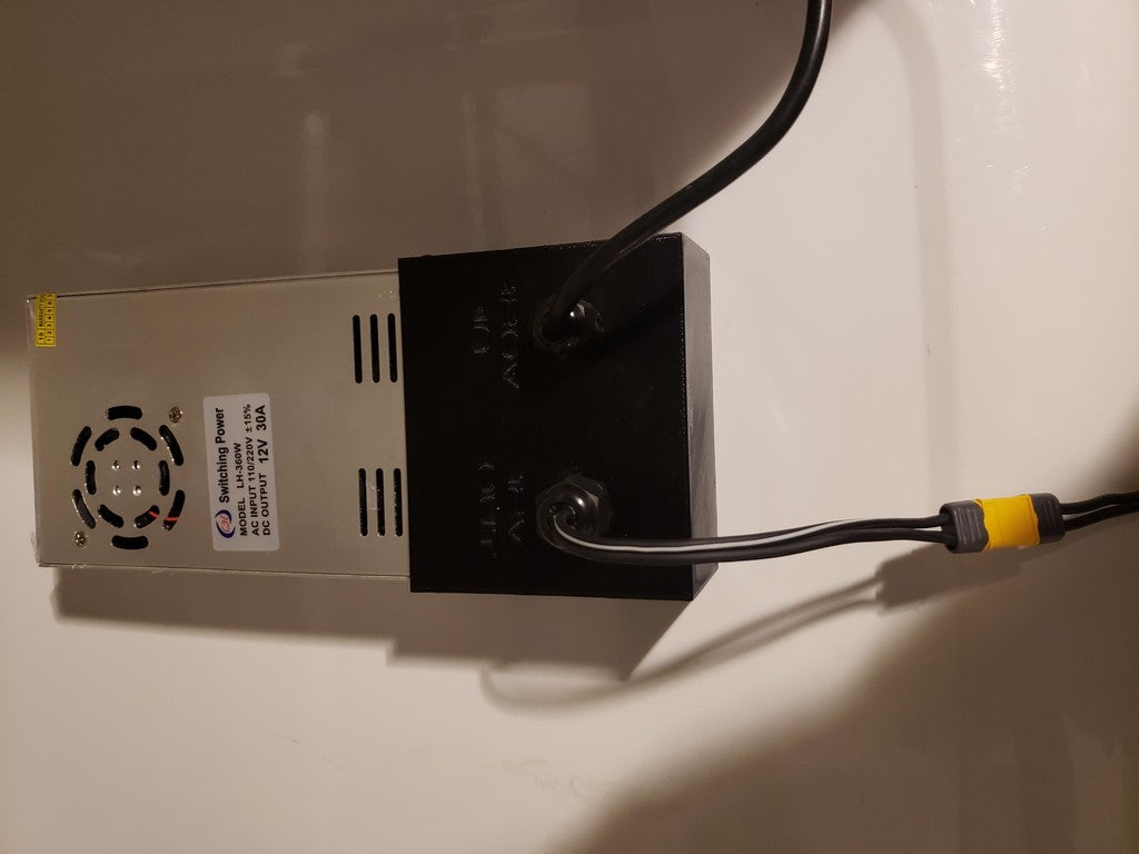 12v Strømforsyningsdække med Sonoff Switch