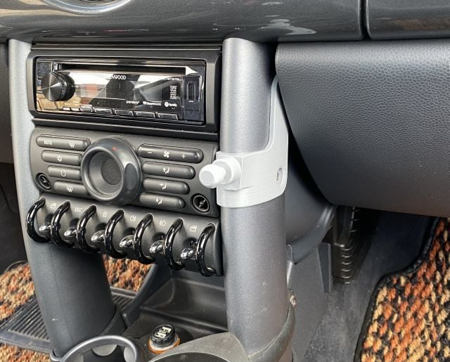 Mini Cooper R50, R52, R53 biltelefonholder med kuglemontering