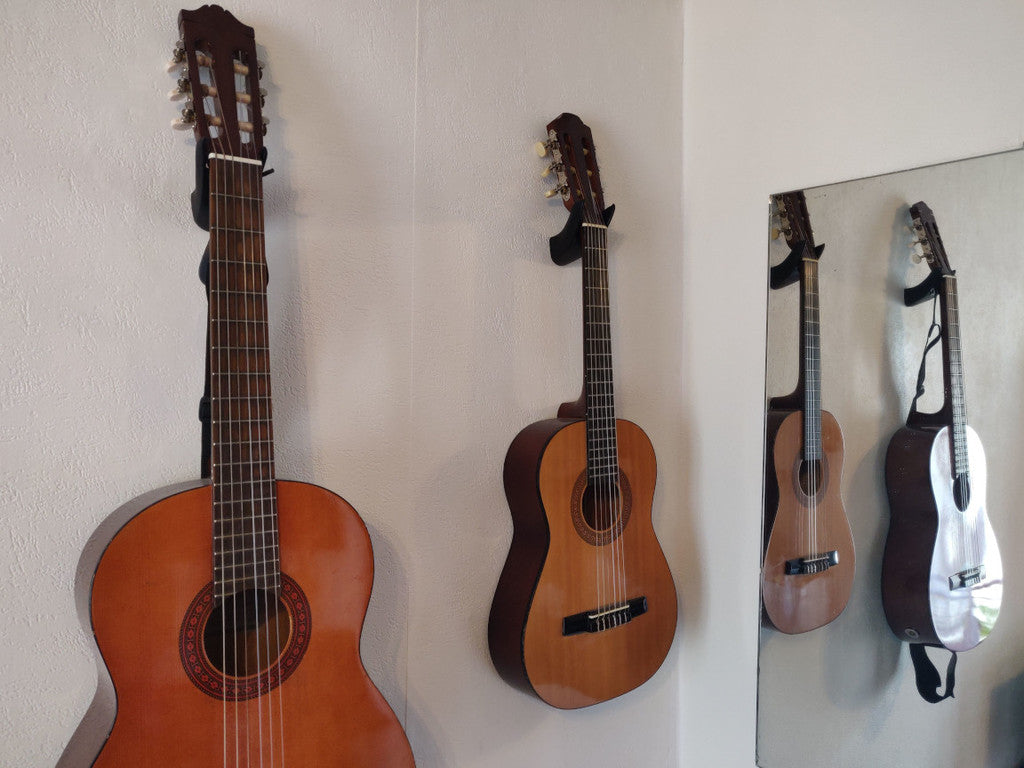 Vægmontering til guitar - Kompatibel med 3/4 og 4/4 klassiske guitarer