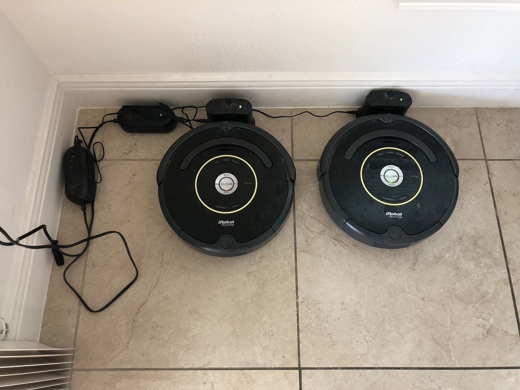 Roomba Dockingstation og Kabelstyringssystem