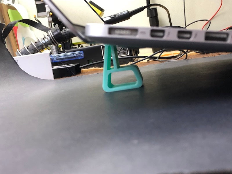 Ergonomisk Macbook Pro Stativ med 120 Hældning