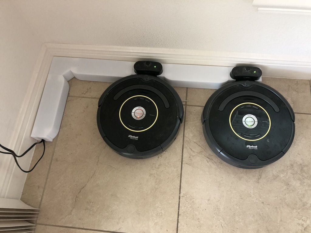 Roomba Dockingstation og Kabelstyringssystem