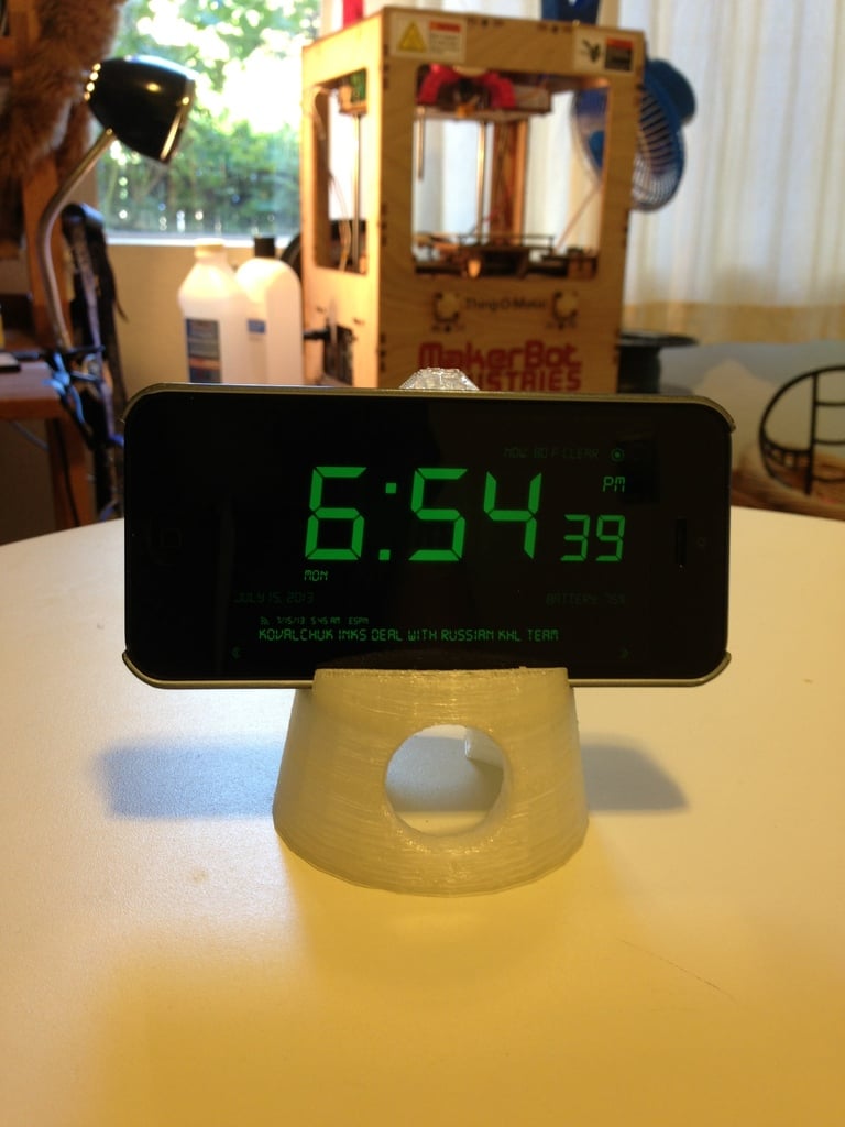 Elegant iPhone Stand til iPhone 5, 5C og 5S