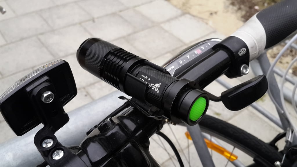 Bike Torch Clamp - Cykellygte Holder til Cykelstyr