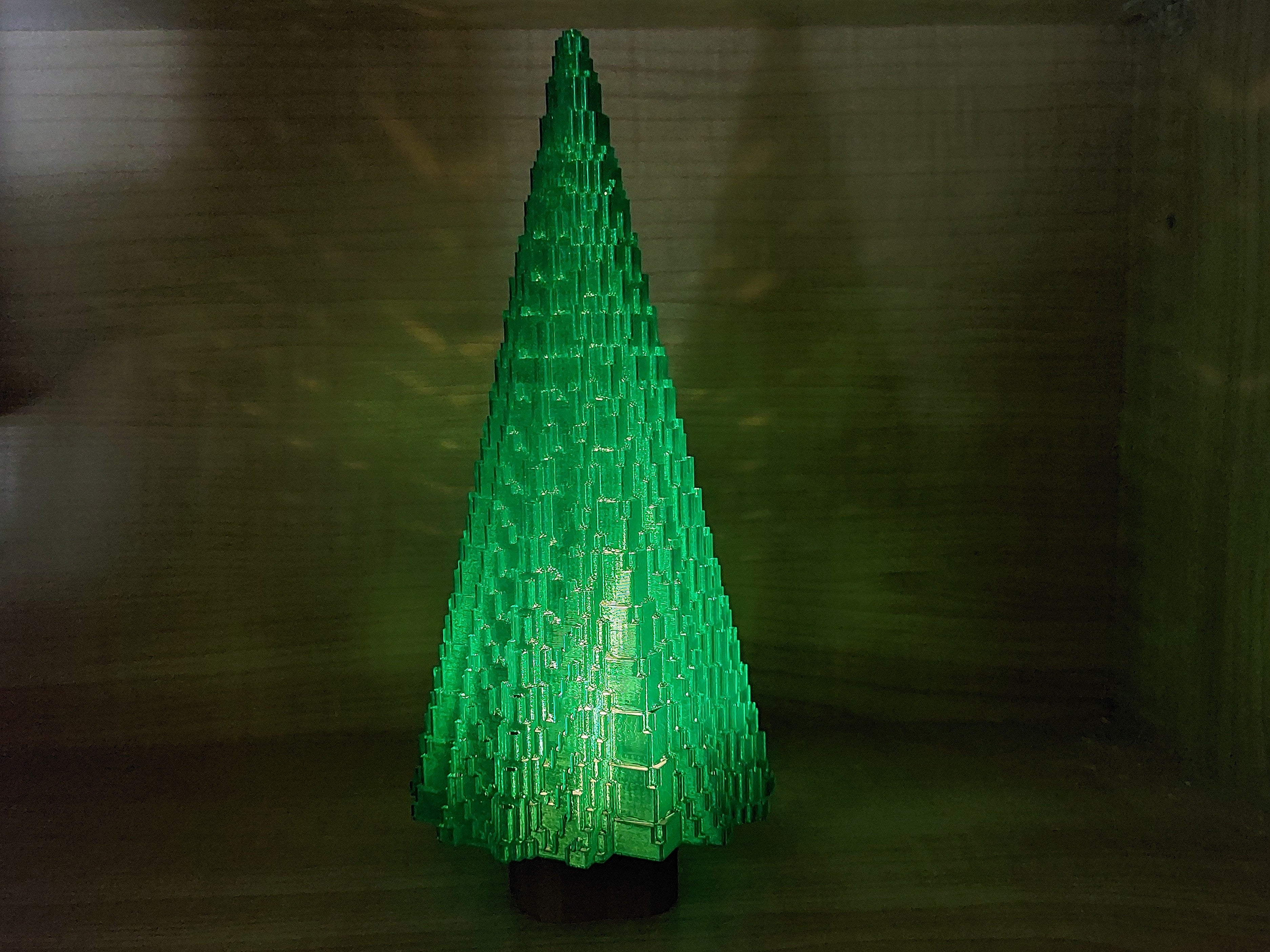 Stort Pixel Juletræ med LED Tealight Holder