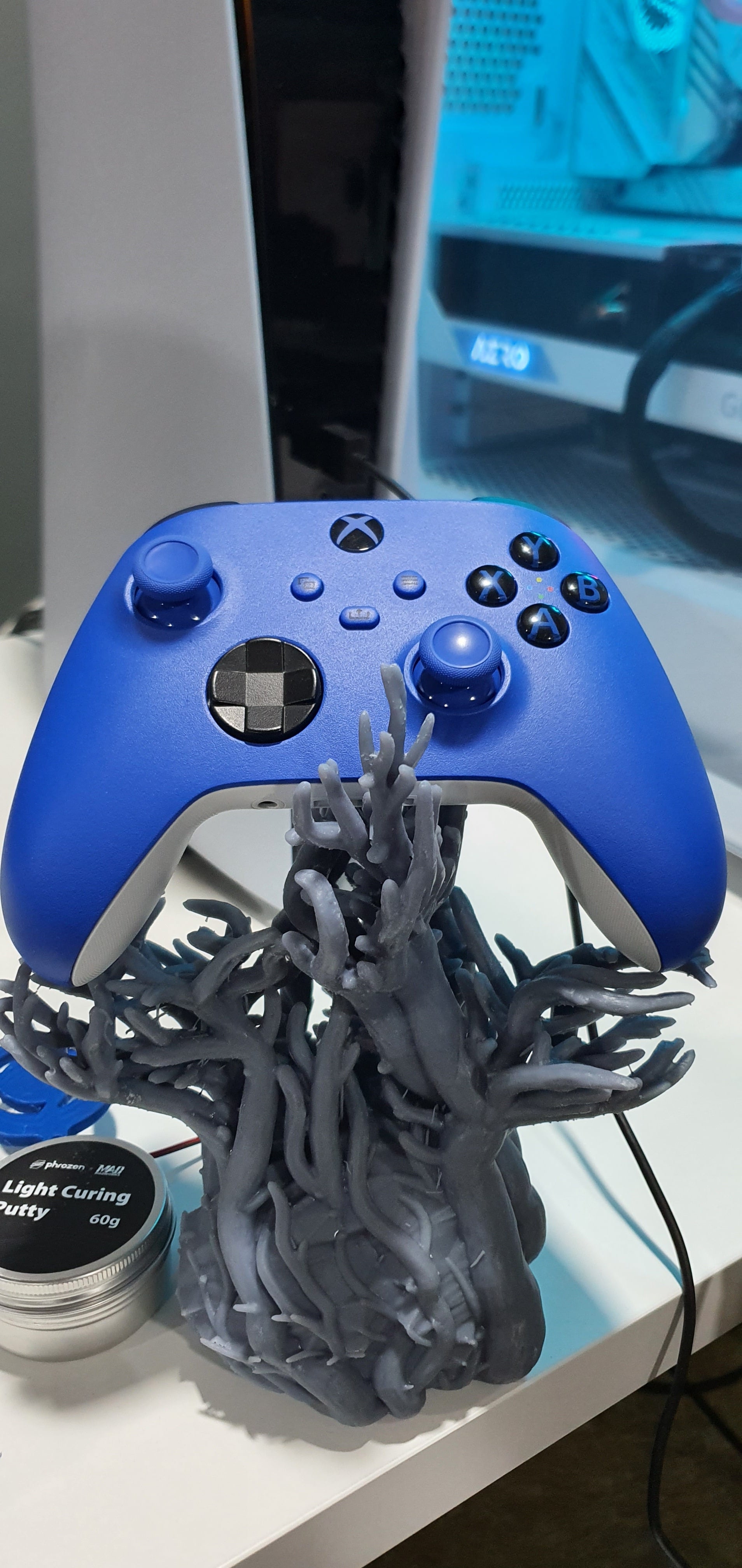 Xbox Controllerstand 
Organiseret Gaming med Stil