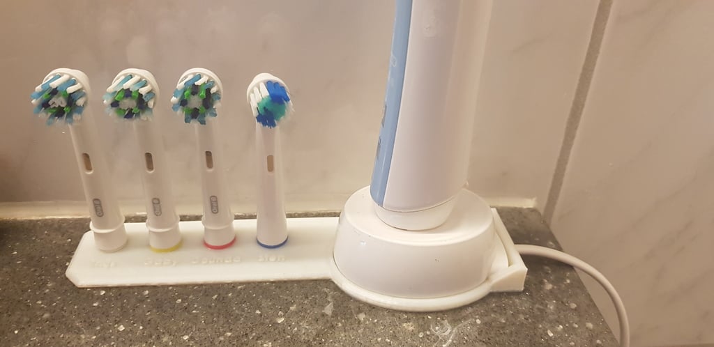 Oral-B Tandbørstehoved- og Opladerholder - Elegant Organisering