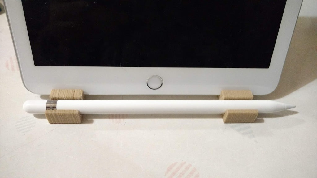 iPad Stand med Apple Pencil Holder - Optimal til Model A1954