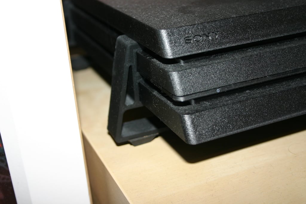 PS4 Pro Konsol Stand med Bedre Ventilation