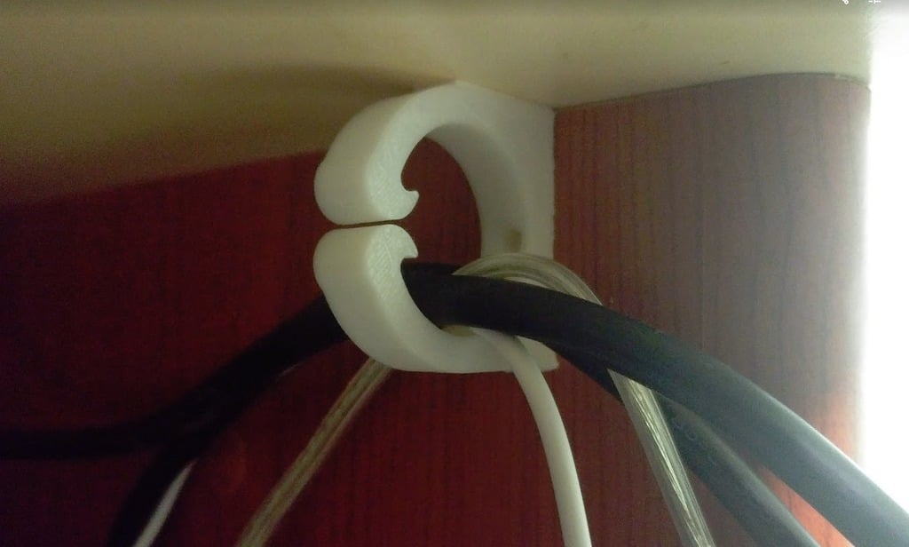 Effektive kabelclips til organiseret ledningsstyring