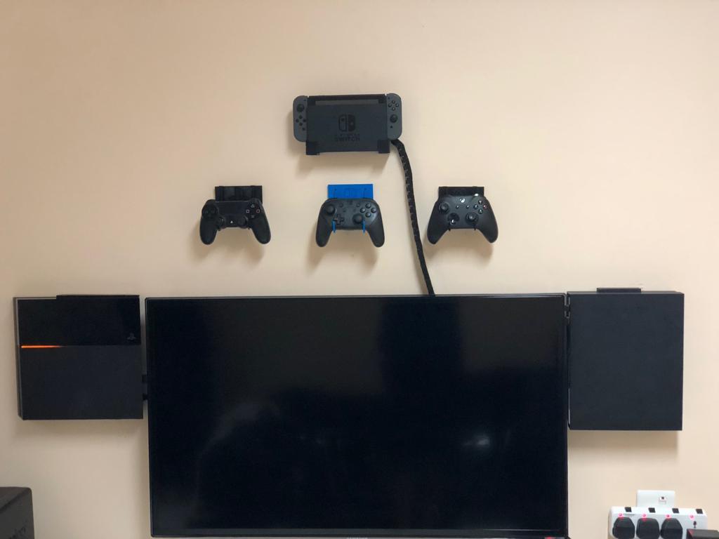 Vægmontering til Xbox One X