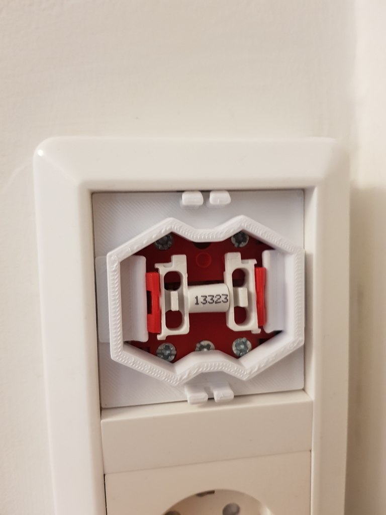Philips Hue Lyskontakt Cover (Dimmer & Flere Sensorholder)