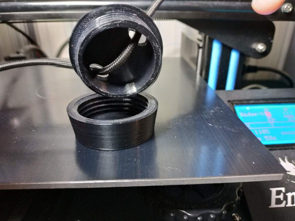 USB-kabelholder til Peugeot Rifter, Citroën Berlingo & Opel Combo (2018+)