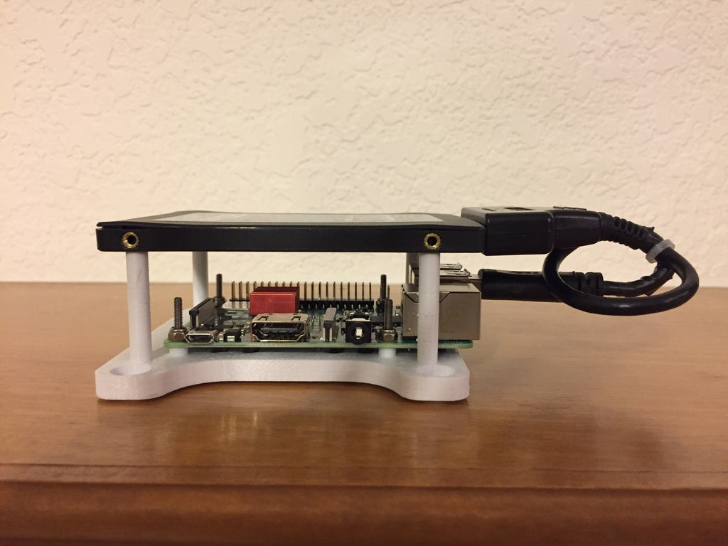 Beslag til Raspberry Pi og HDD/SSD for Mysweety 1610 CNC