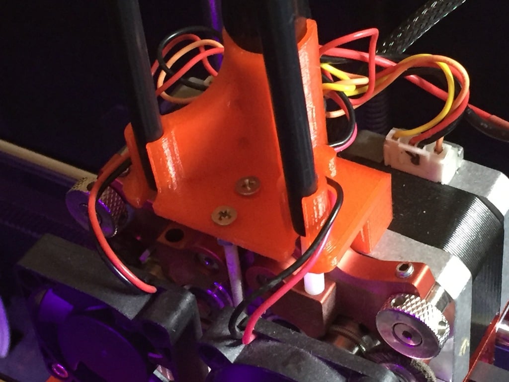 Kabelholder til Flexion Extruder på Flashforge Creator X