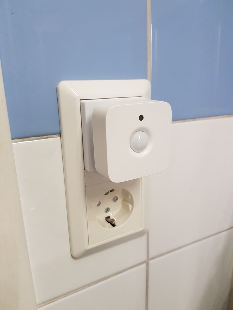 Philips Hue Lyskontakt Cover (Dimmer & Flere Sensorholder)