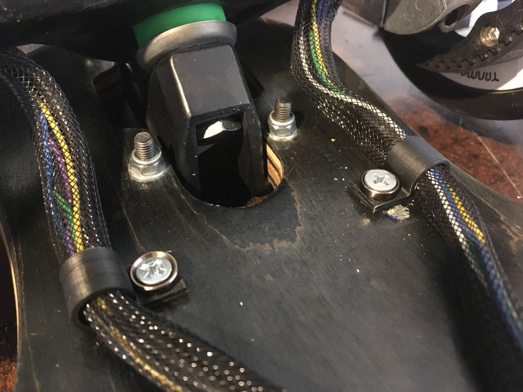 Wire Clamp til Elektrisk Skateboard