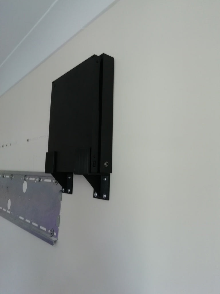 Vægmontering til Xbox One S