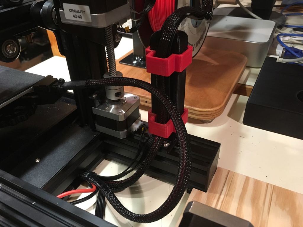 Ender 3 / Ender 3 Pro Kabelhåndtering og Kabelholder