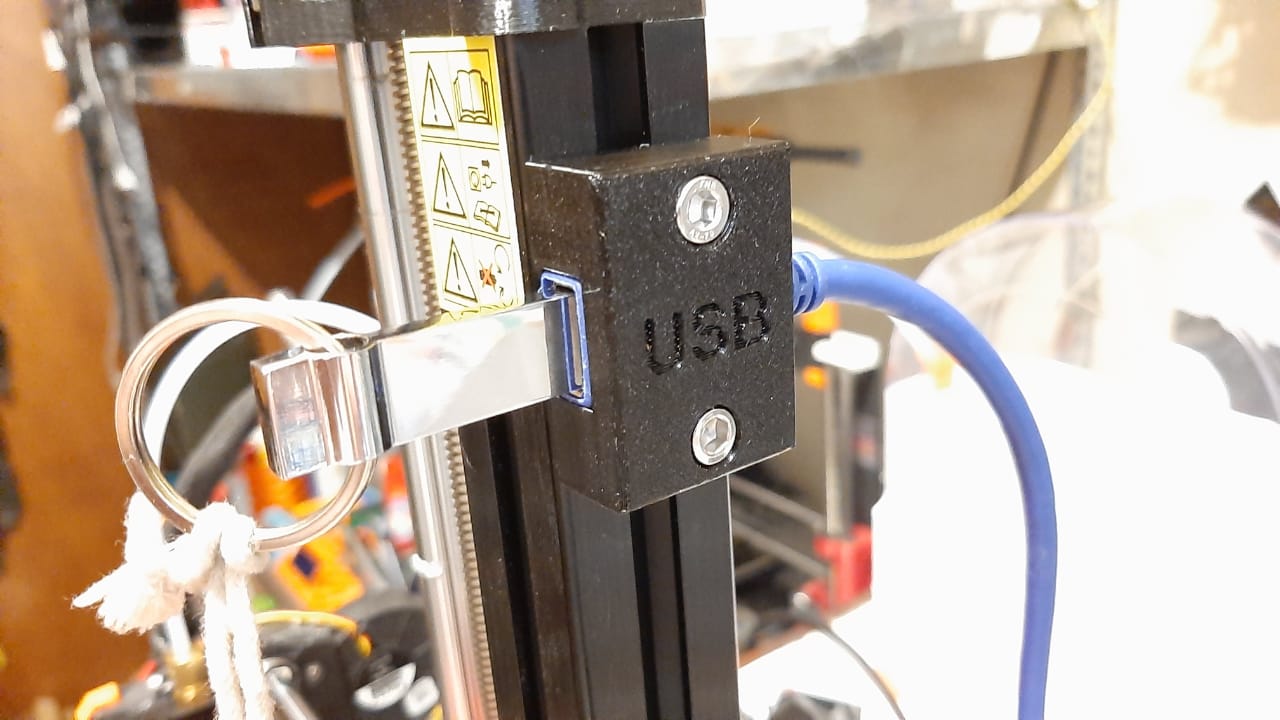 USB-Kabelholder til Original Prusa Mini 3030 Ekstrudering