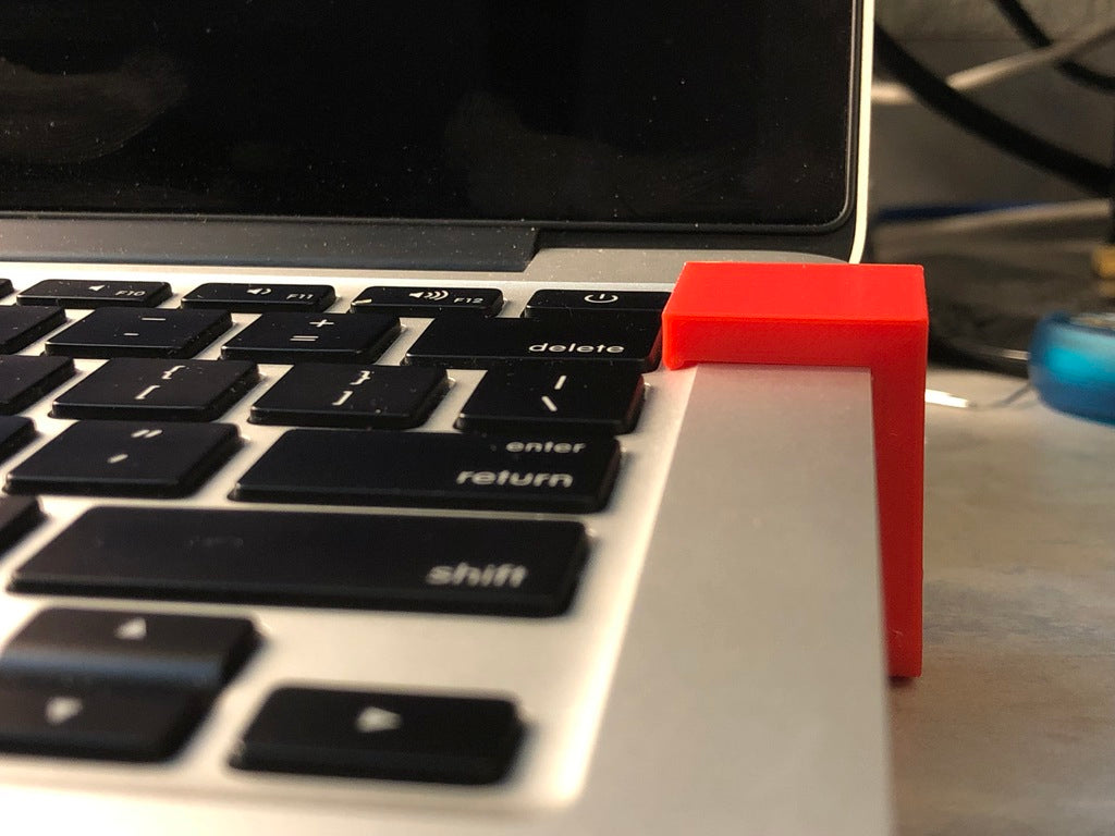 Løftestand til MacBook Pro Retina 13 tommer for optimal luftstrøm