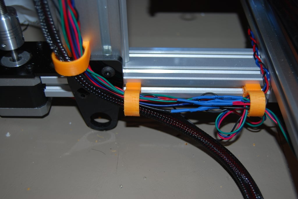 Maker Slide / Hadron Ord Bot Snap-on Kabelholder