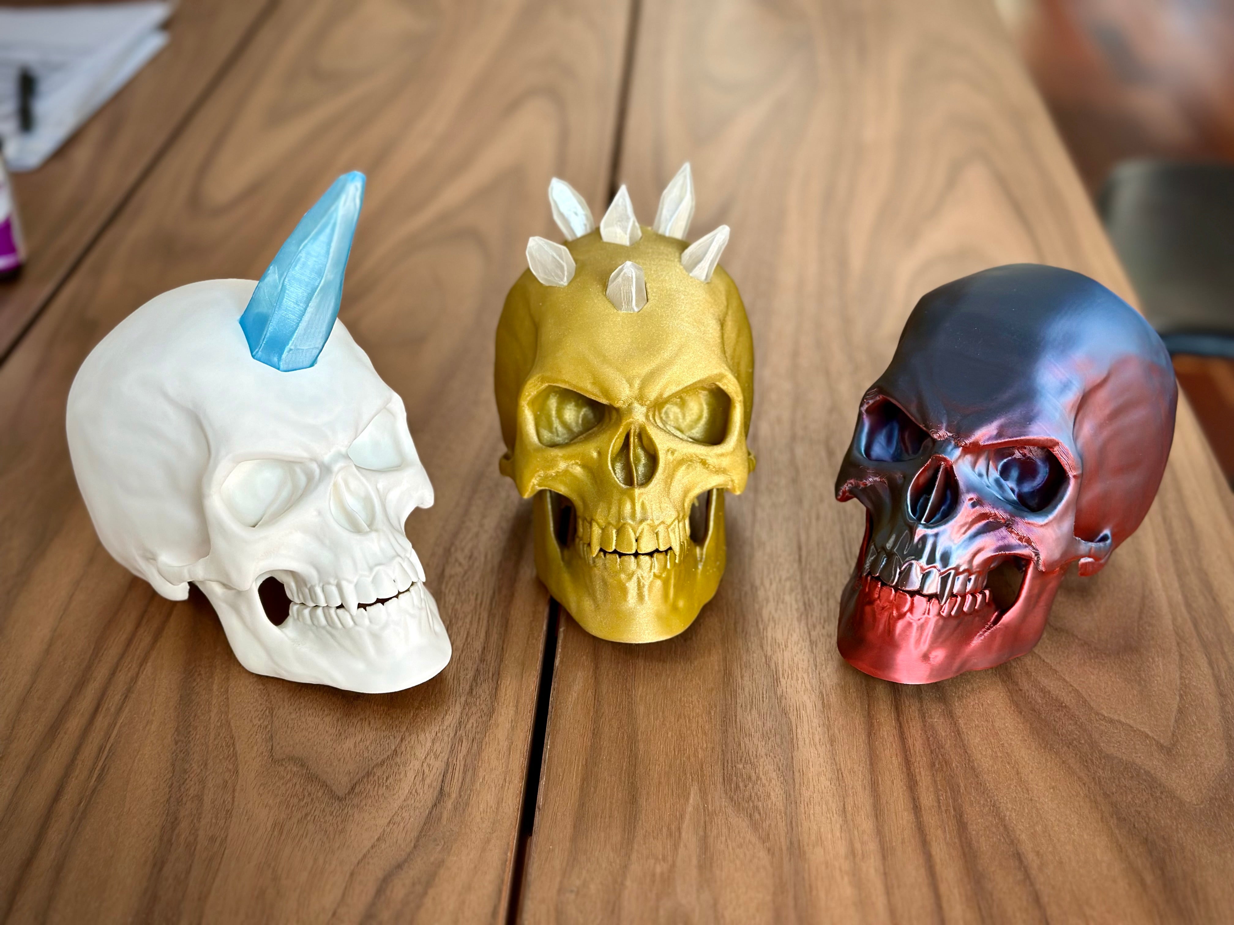 Artikulerede kranier til Halloween dekoration