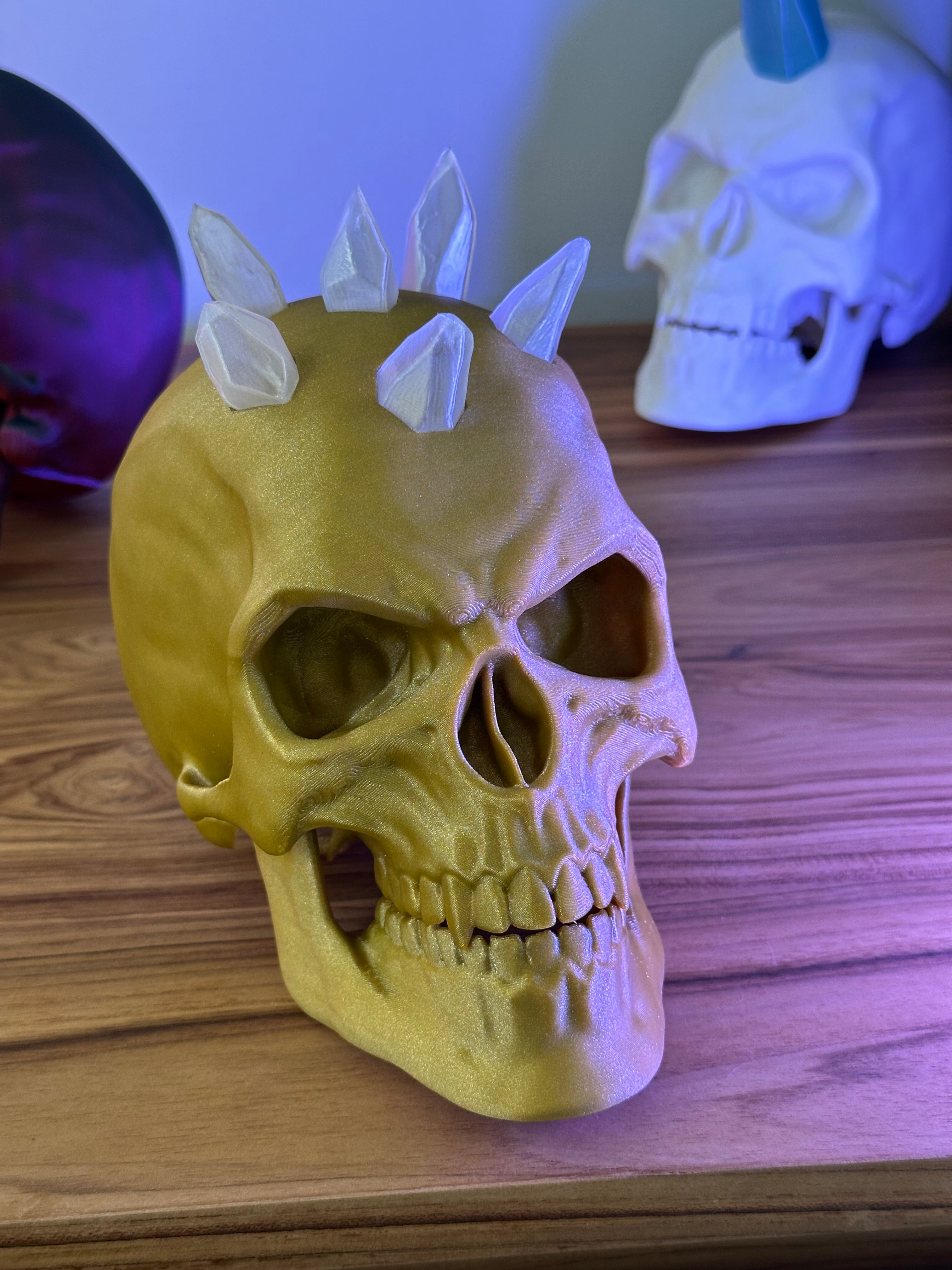 Artikulerede kranier til Halloween dekoration
