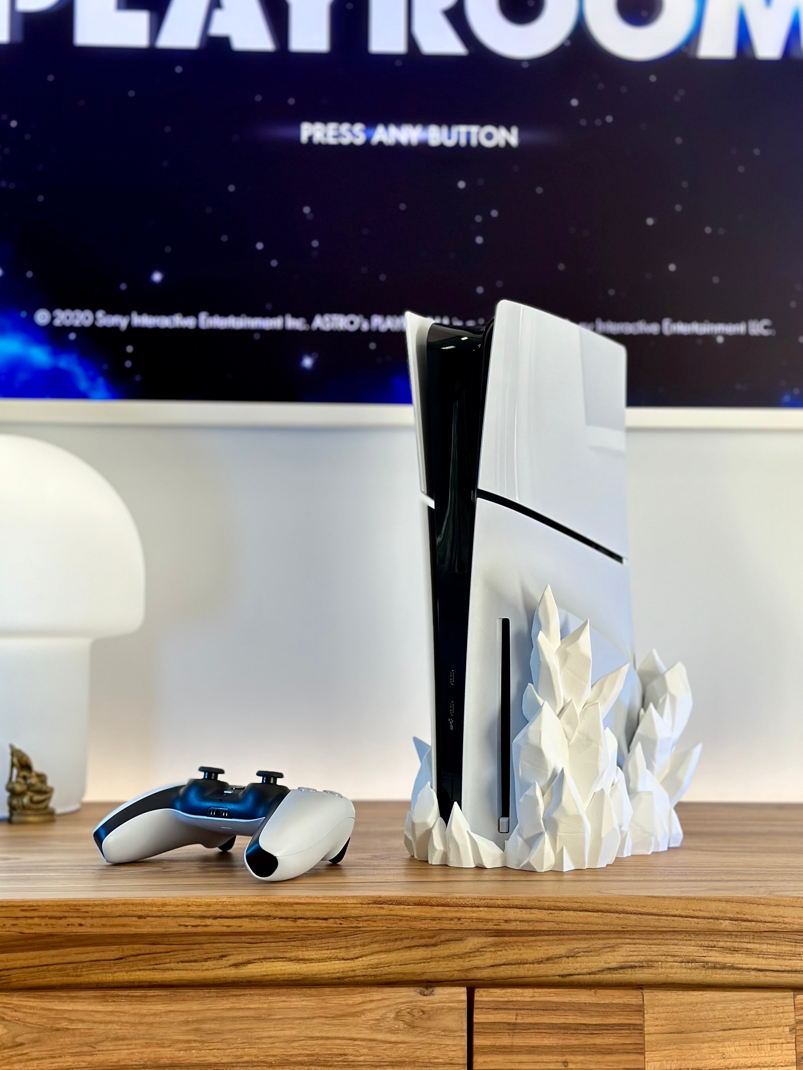 PS5 Slim Krystal Stand Digital og Disc