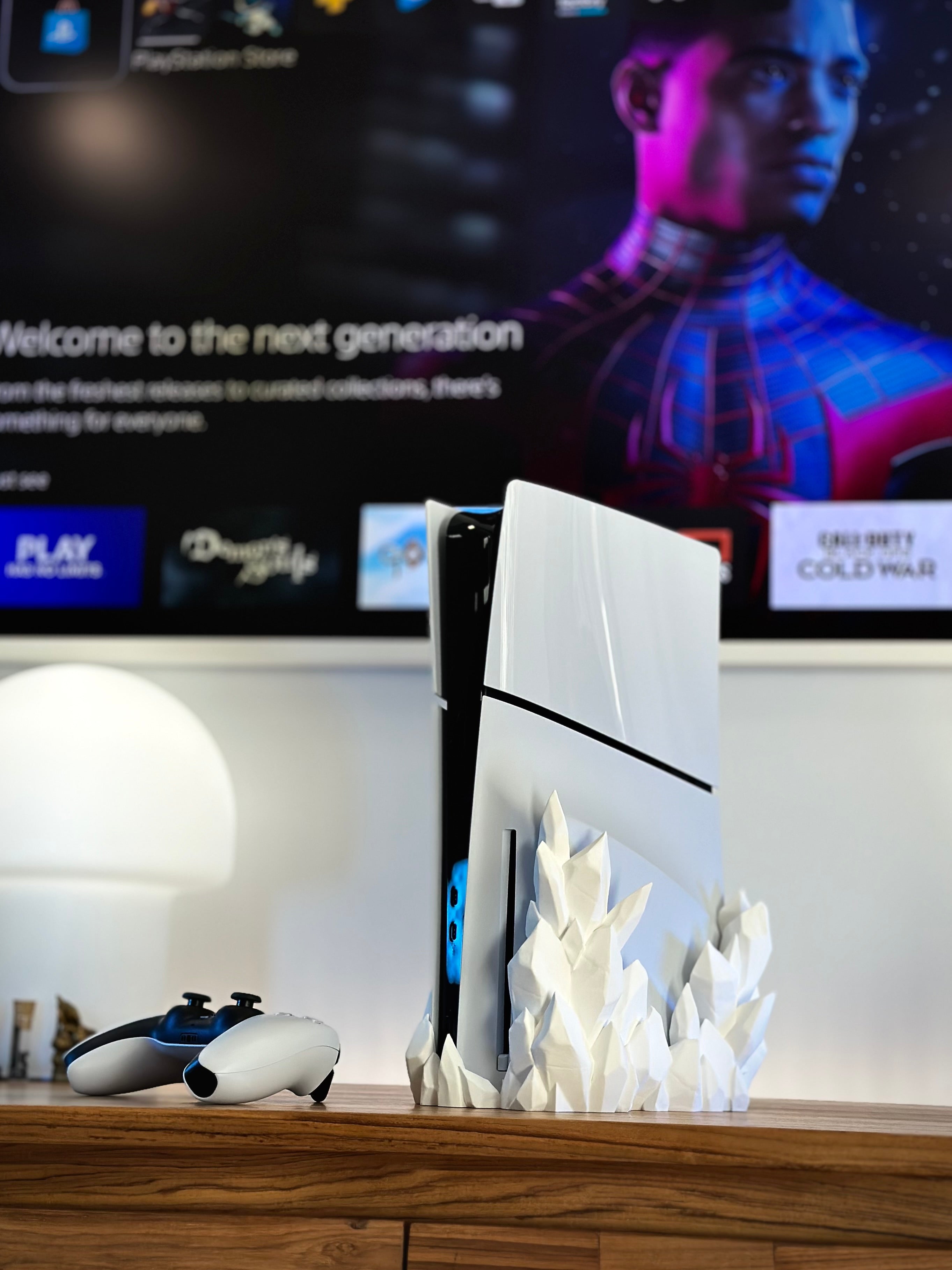 PS5 Slim Krystal Stand Digital og Disc