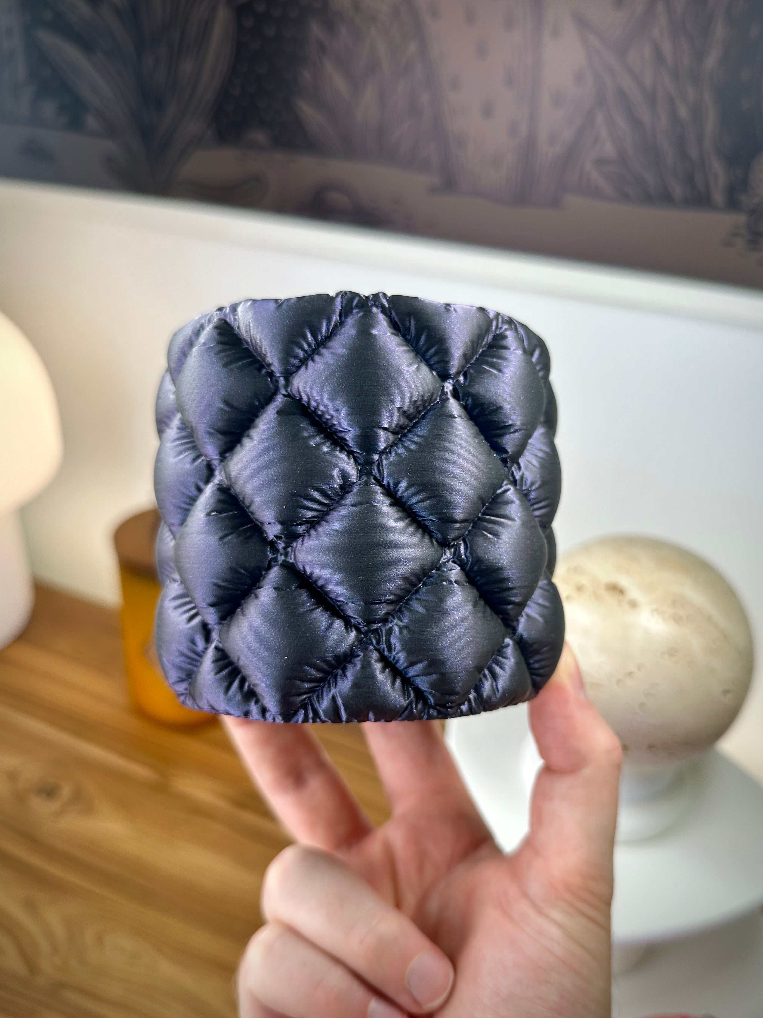 Moderne Air Hugger blyantkop til skrivebordet