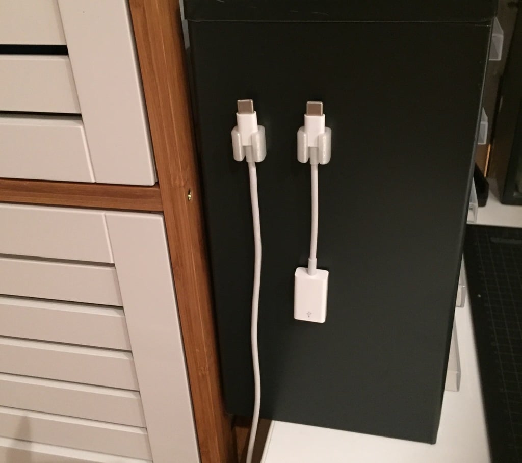 Holder til Apple USB-C Kabel