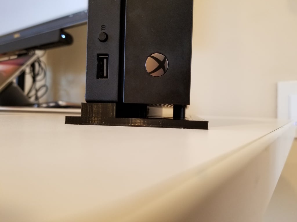 Xbox One X Vertikal Stand 

Optimer Plads og Køling