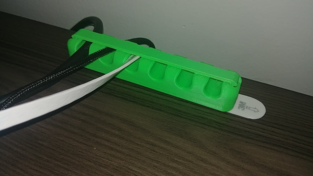 Kabelholder med Snap-lås