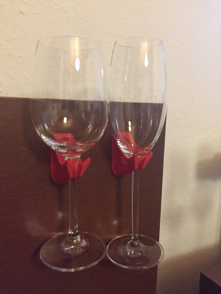 Elegant Champagneglasholder til Vægmontering