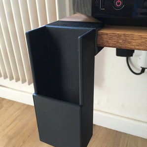 Praktisk Fjernbetjeningsholder til Hyldeenheder (19mm)