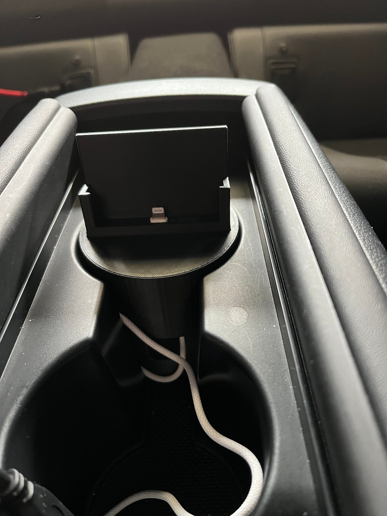 Opladningsdock til iPhone Mini i Kopholder - Toyota GR86/Subaru BRZ (2022+)