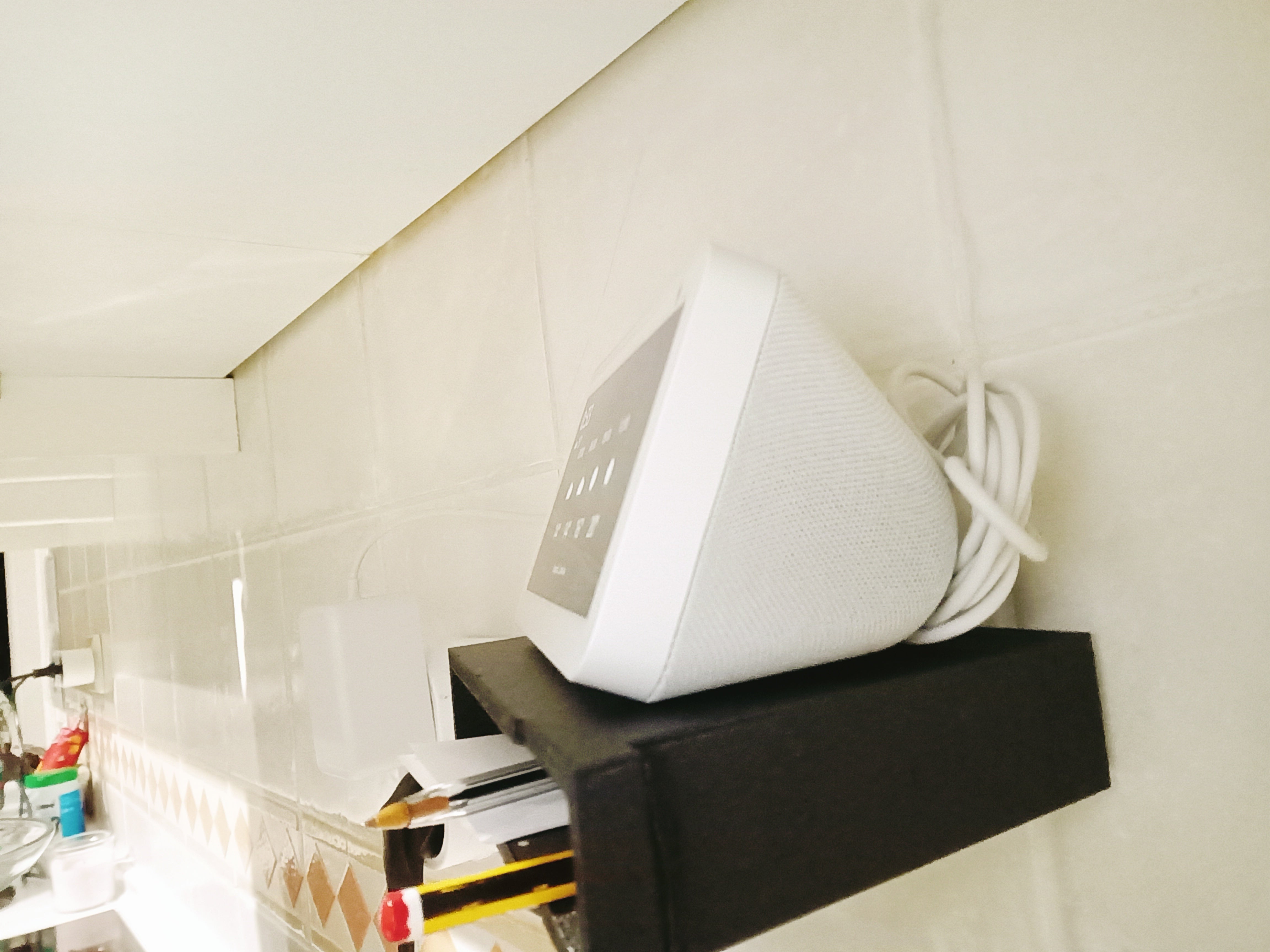 Pladsbesparende Vægbeslag til Amazon Echo Show