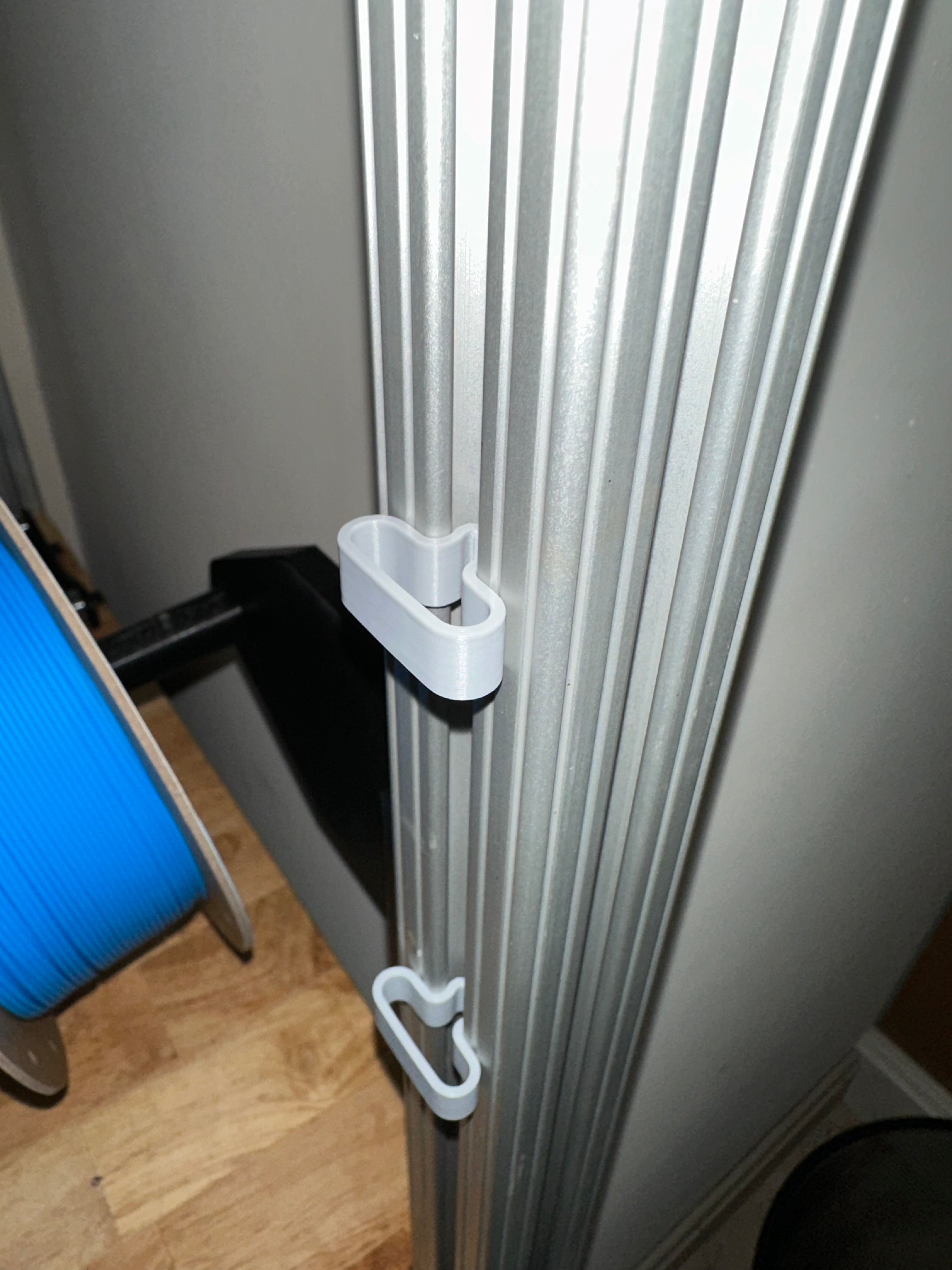 15 serien 8020 Kabelstyringsklip