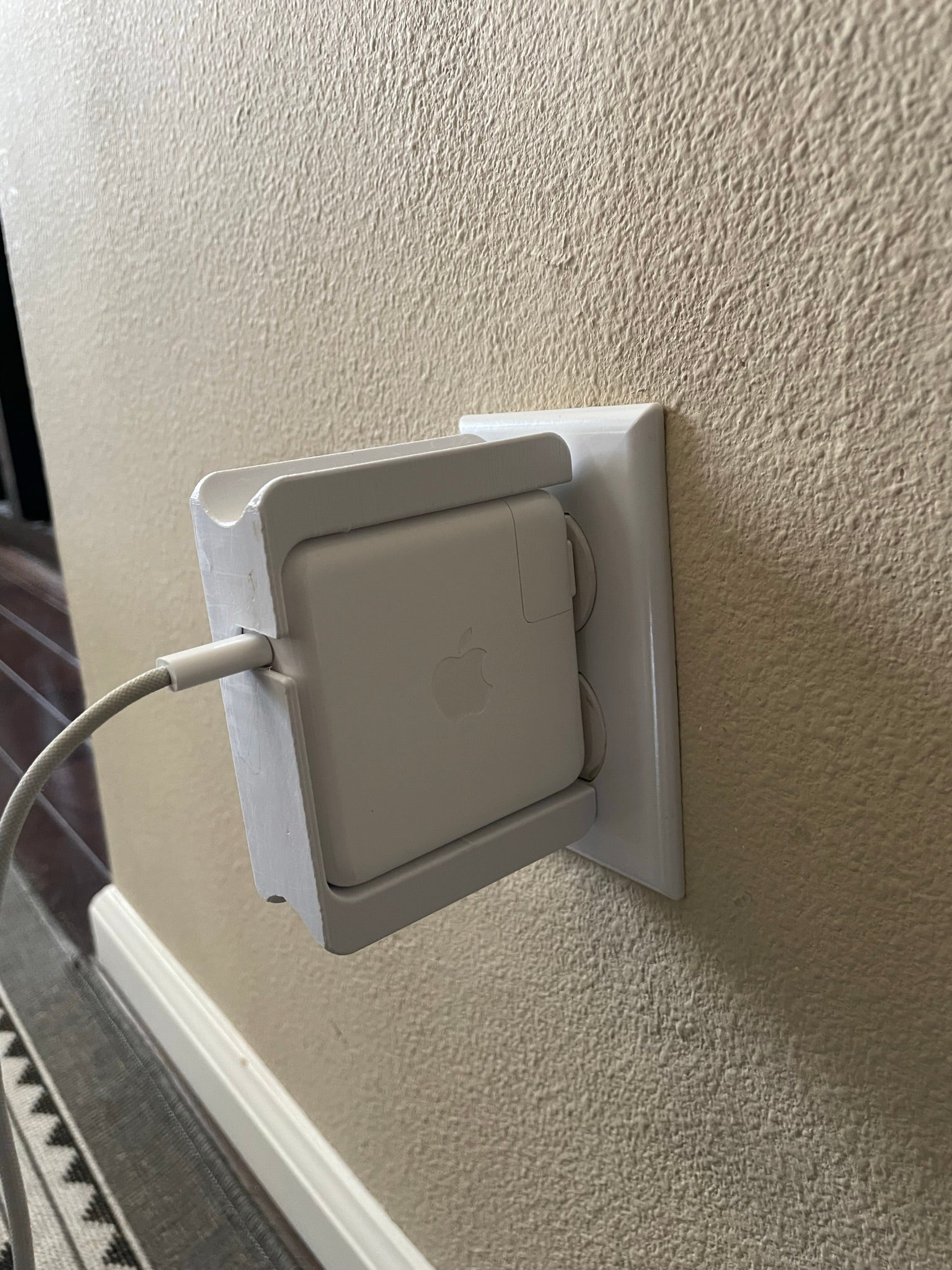Kabelorganizer til MacBook 67W Oplader