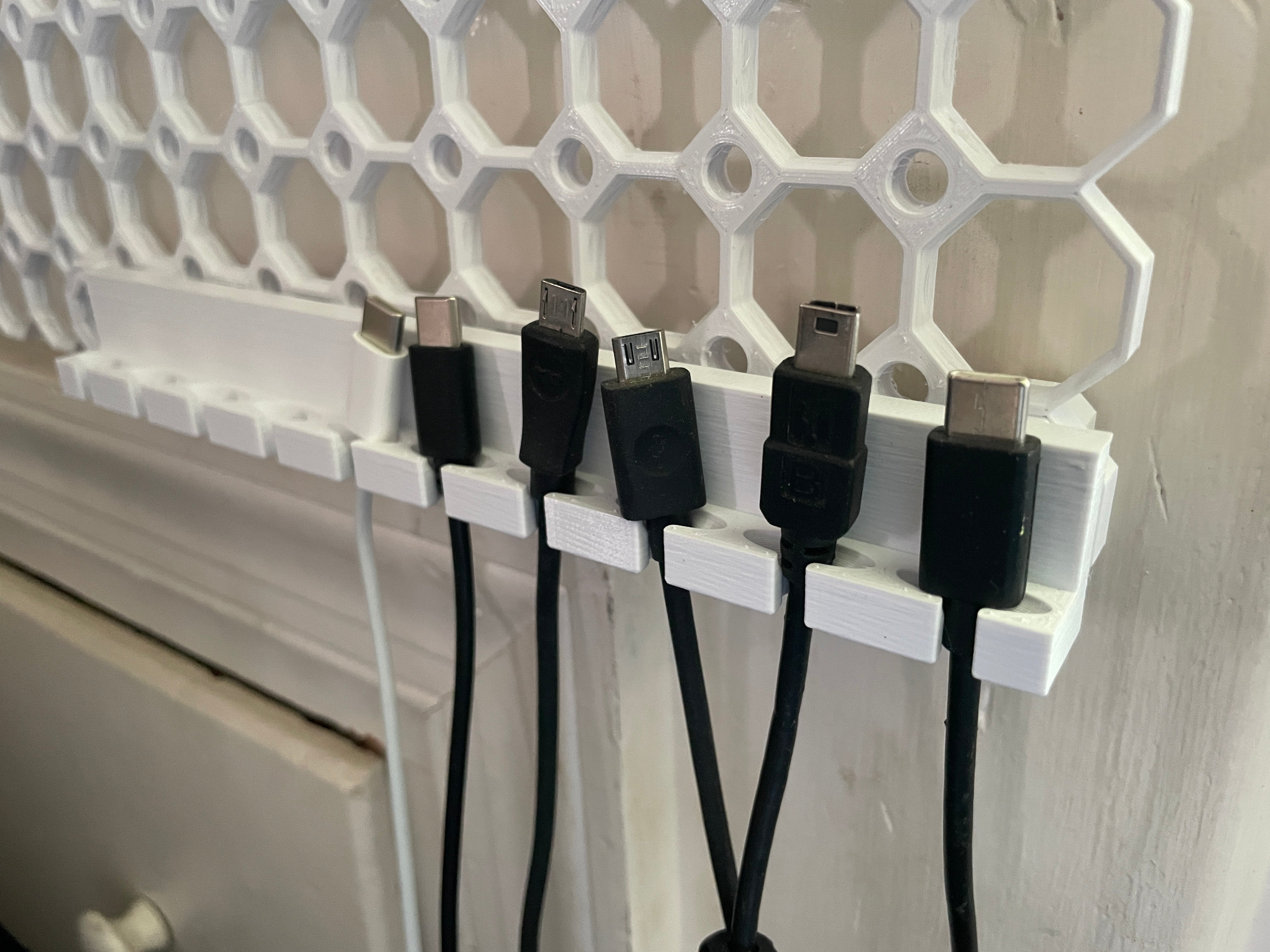 USB Kabelholder til Multiboard med MultiConnect