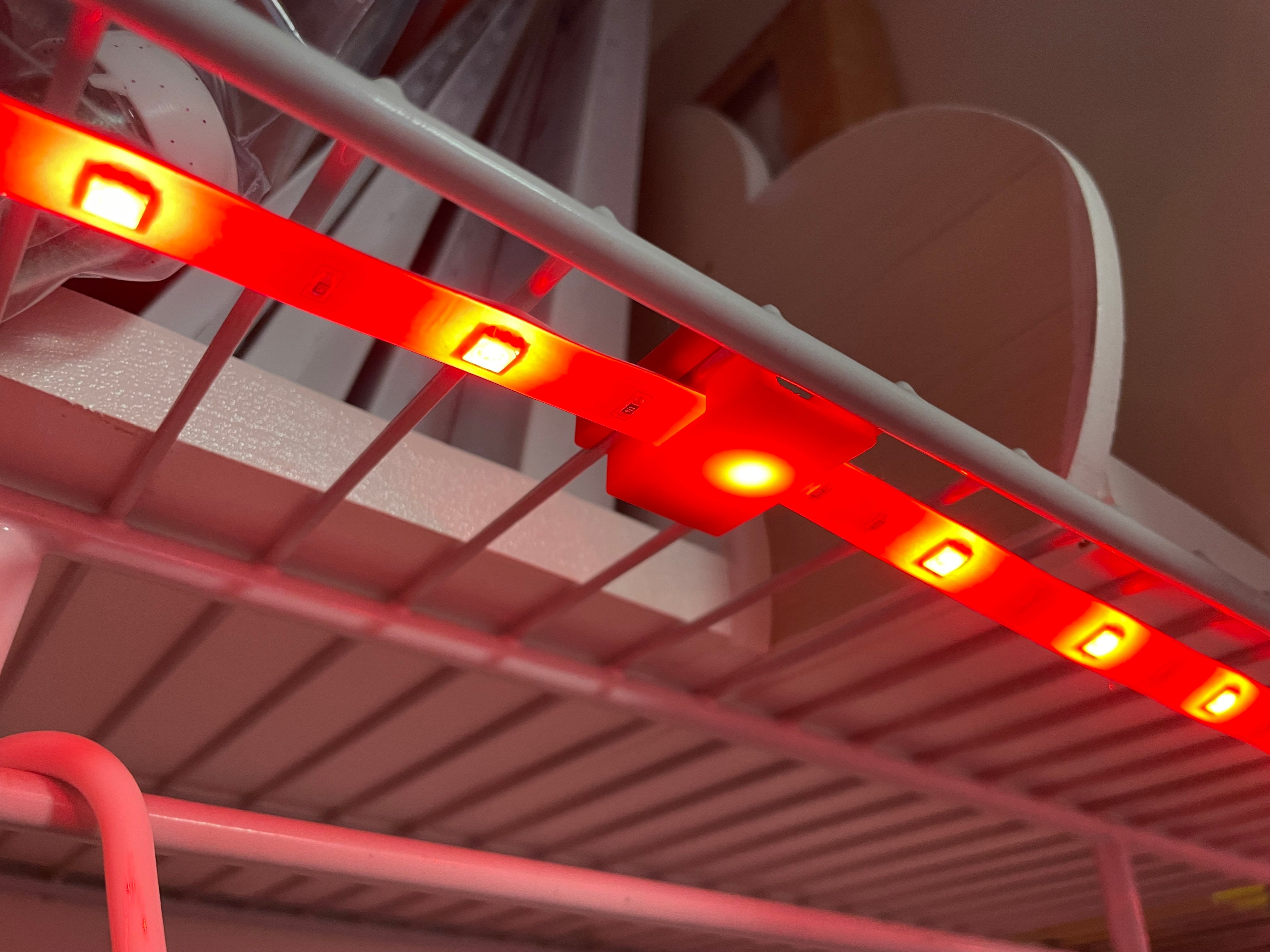LED Strip Ophæng til Gitterhylder